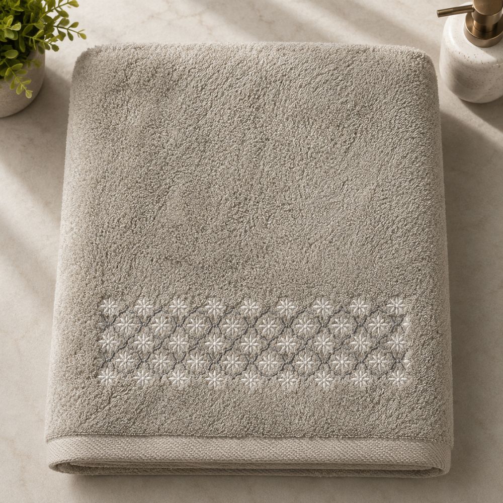 Wind 3-Piece Combed Embroidered Towel Set